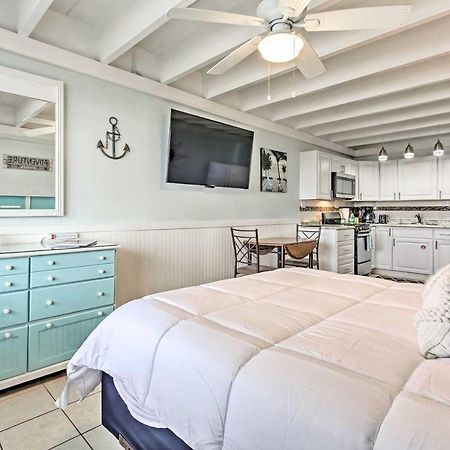 Panama City Beach Studio With Pool And Beach Access Kültér fotó