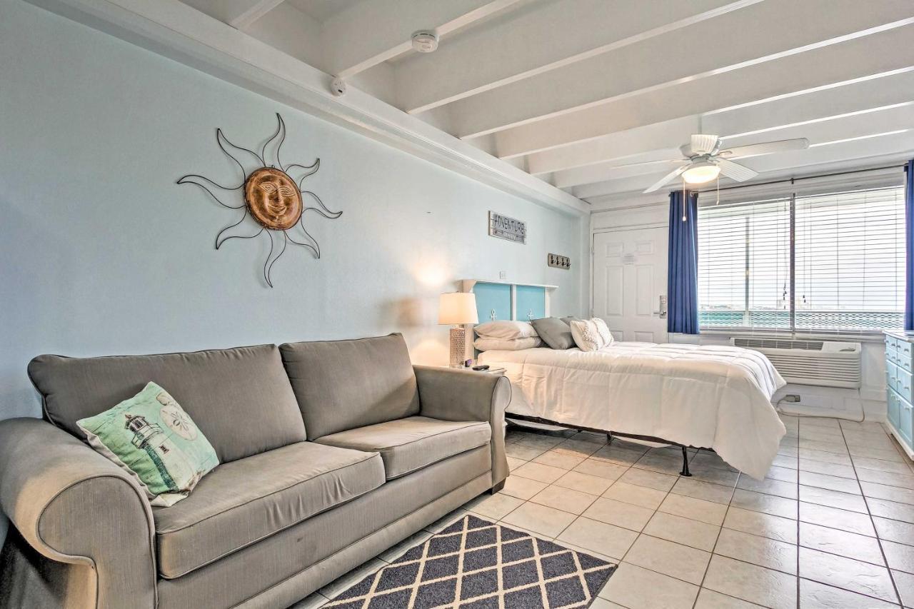 Panama City Beach Studio With Pool And Beach Access Kültér fotó